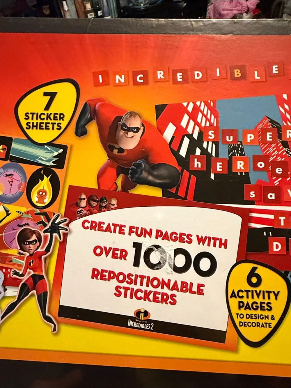 Disney Pixar Incredibles 2- Play Scenes! Over 1,000 reusable Stickers!XL 14”x10”